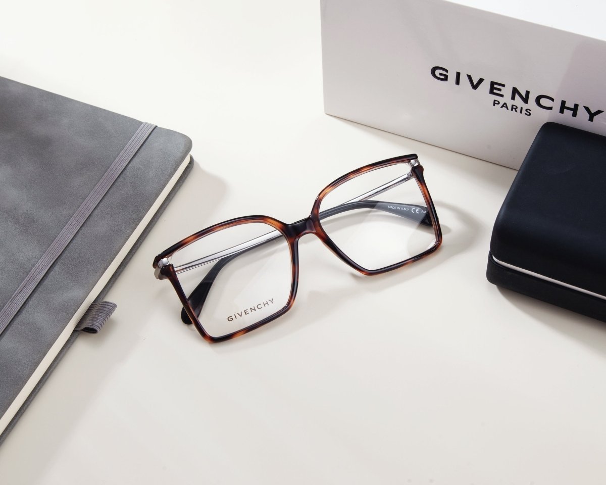 GIVENCHY GIVENCHY - L&M Luxury Timepieces