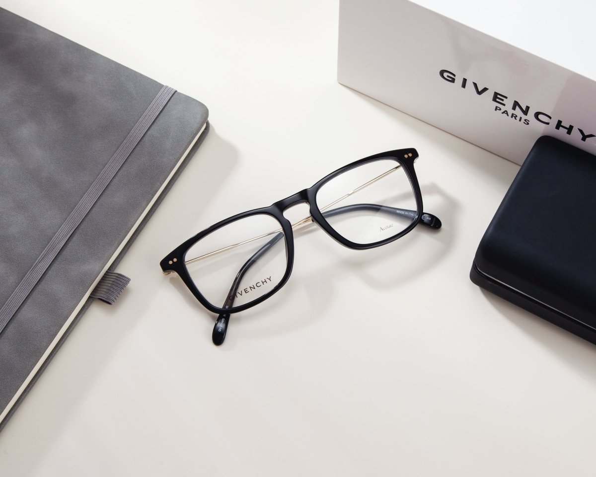 GIVENCHY GIVENCHY - L&M Luxury Timepieces
