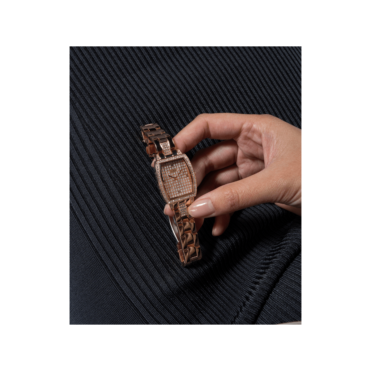 GUESS Đồng Hồ Nữ Brilliant GW0611L3 - L&M Luxury Timepieces