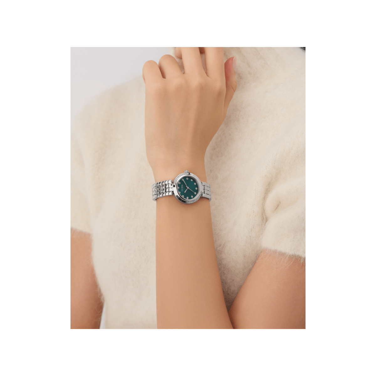 GUESS Đồng Hồ Nữ Clara GW0930L1 - L&M Luxury Timepieces