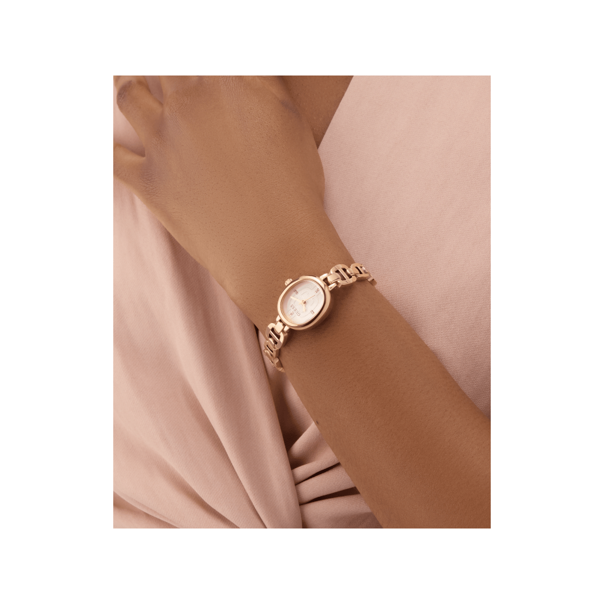 GUESS Đồng Hồ Nữ Vivian GW0982L3 - L&M Luxury Timepieces