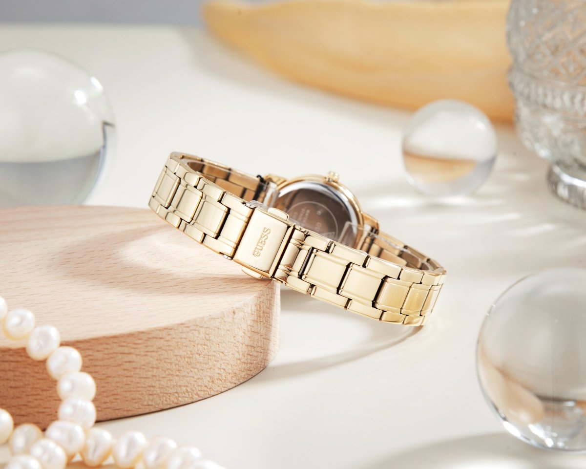 GUESS Đồng Hồ Nữ Melody GW0468L2 - L&M Luxury Timepieces
