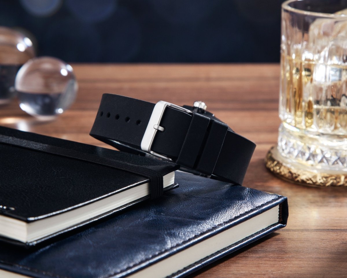 GUESS Đồng Hồ Nam Phoenix GW0203G3 - L&M Luxury Timepieces