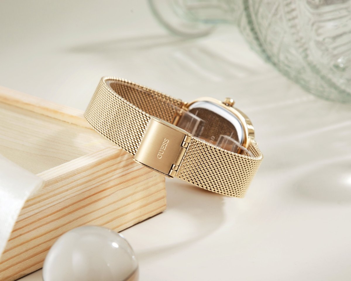 GUESS Đồng Hồ Nữ Tapestry GW0354L2 - L&M Luxury Timepieces