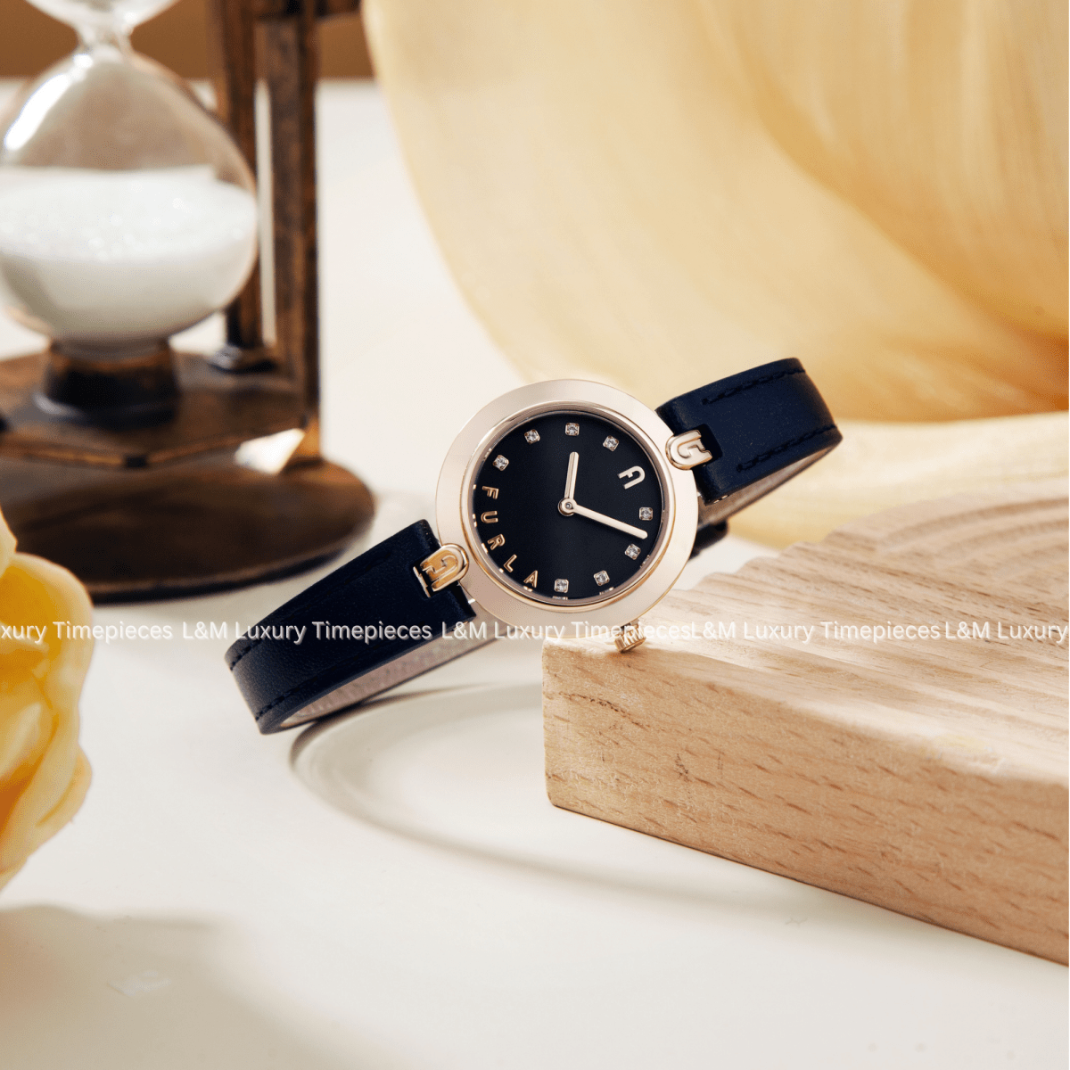 Logo Links - L&M Luxury Timepieces