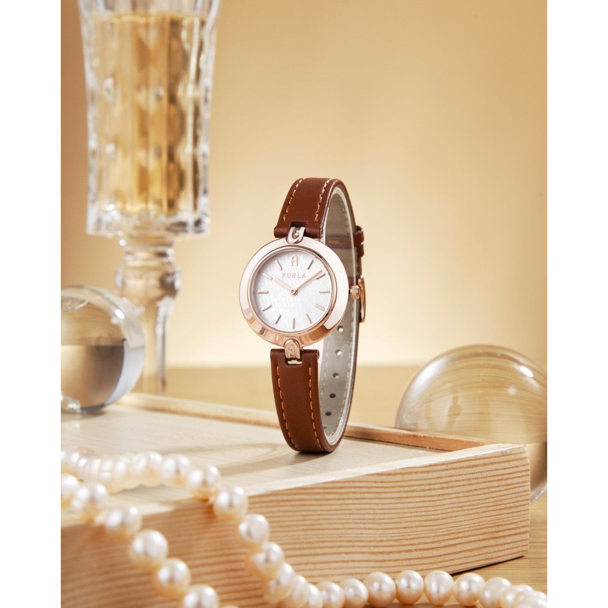 Logo Links - L&M Luxury Timepieces