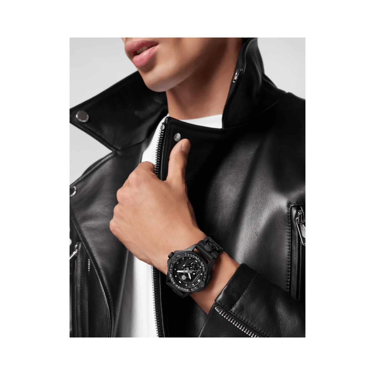 The Skull Carbon Fiber - L&M Luxury Timepieces