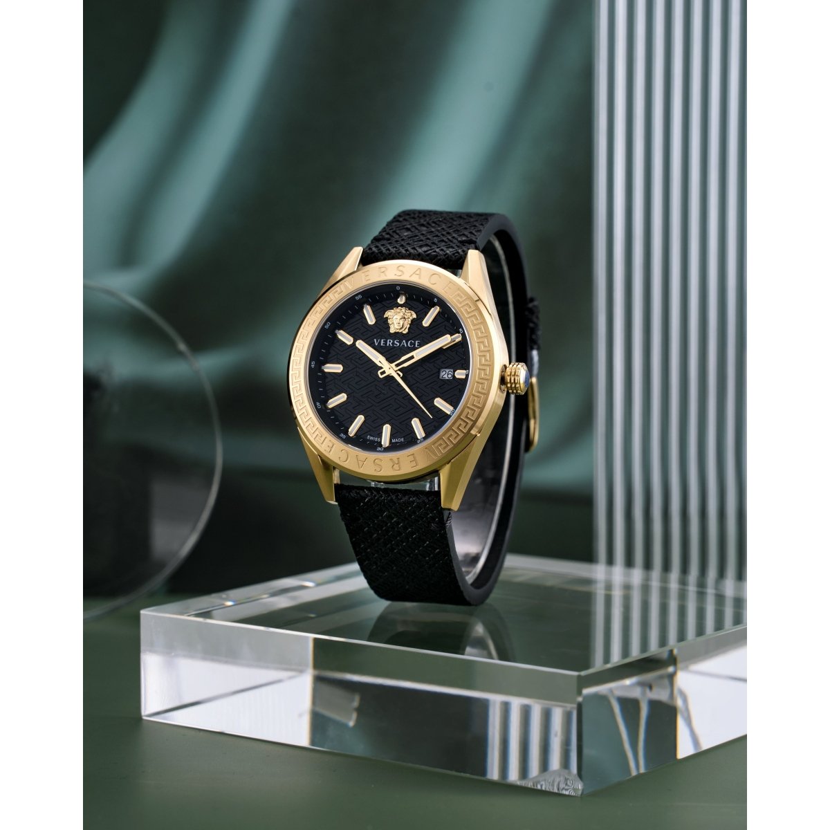 VERSACE Đồng Hồ Nam V-Code VE6A00223 - L&M Luxury Timepieces
