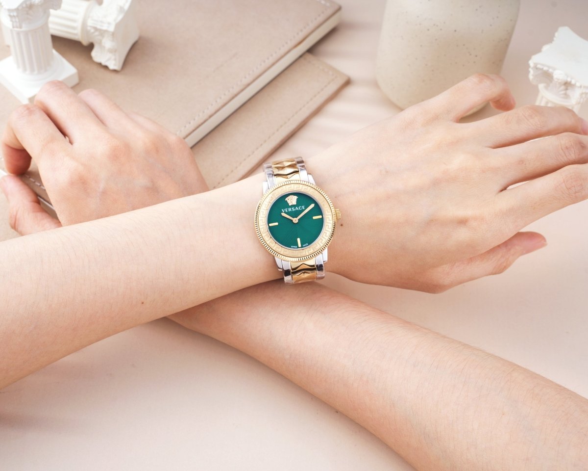 VERSACE Đồng Hồ Nữ V-Tribute VE2P00522 - L&M Luxury Timepieces
