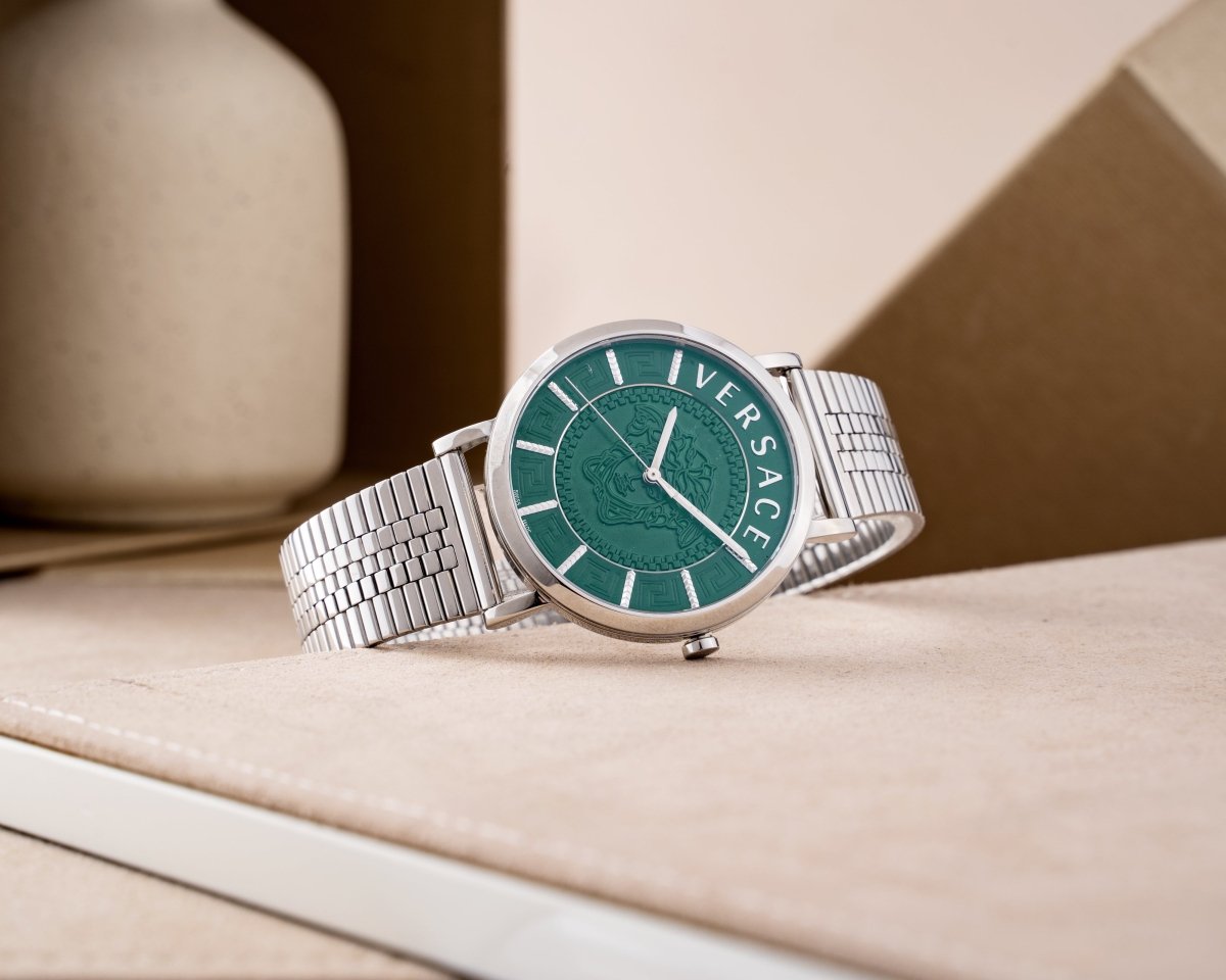 VERSACE Đồng Hồ Nam Essential VEJ400921 - L&M Luxury Timepieces