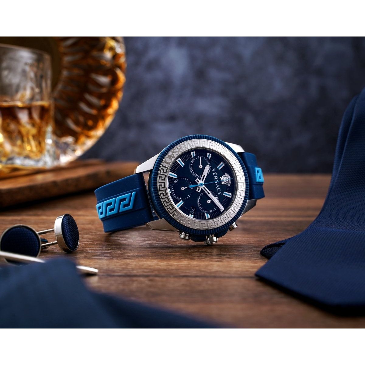 VERSACE Đồng Hồ Nam Greca Action Chrono VE3J00122 - L&M Luxury Timepieces