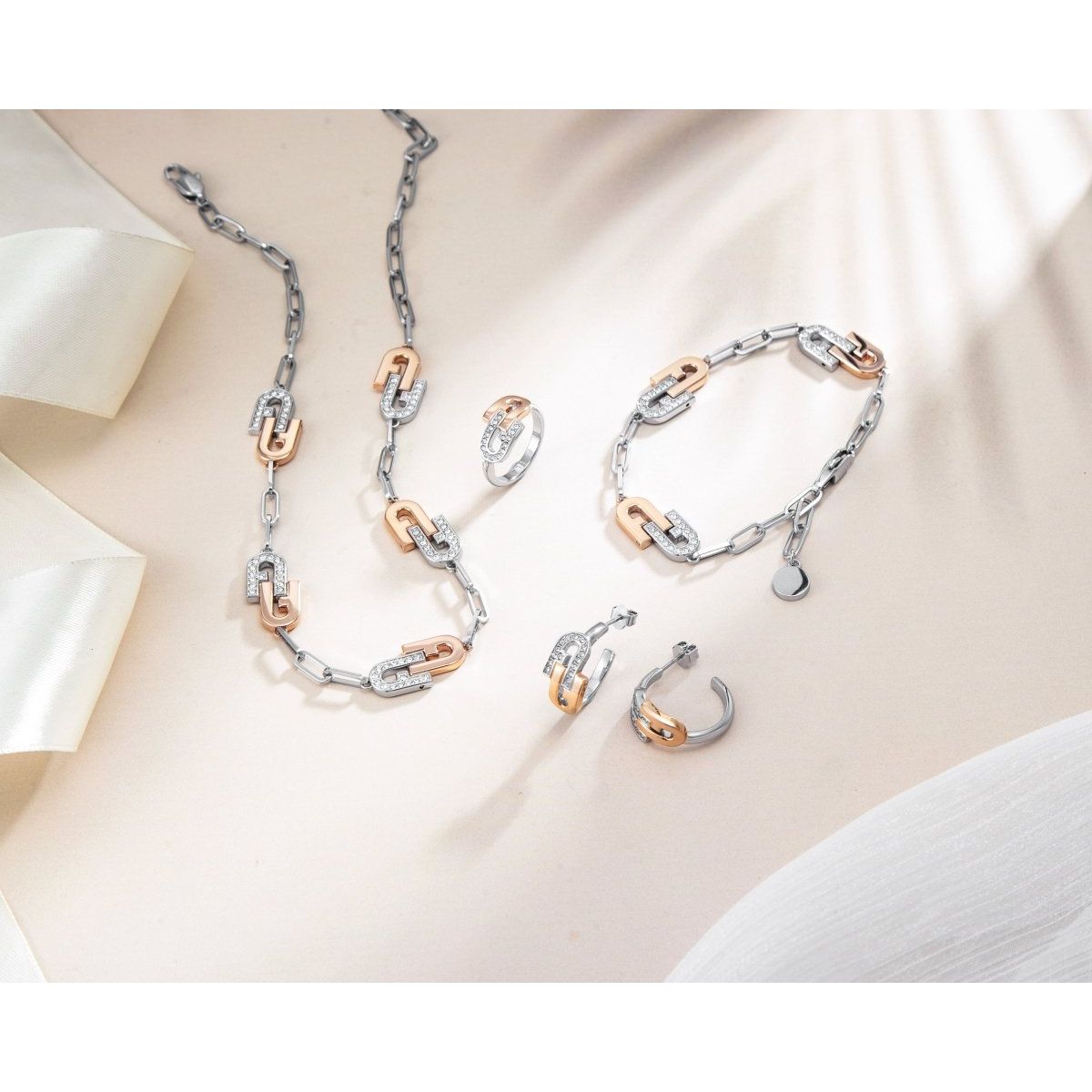 Vòng Tay - L&M Luxury Timepieces
