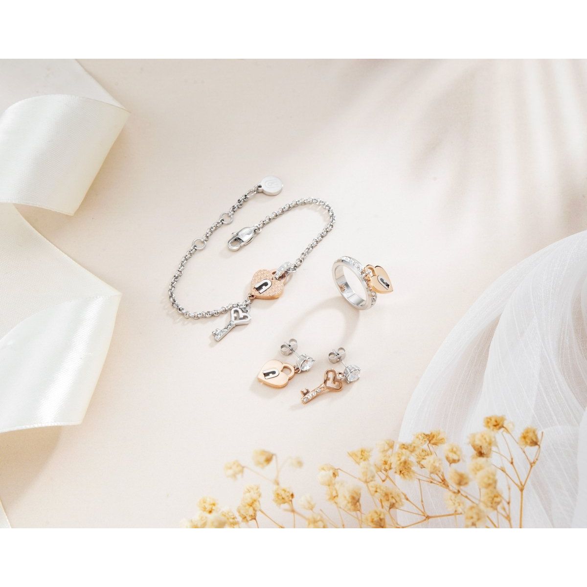 Vòng Tay - L&M Luxury Timepieces