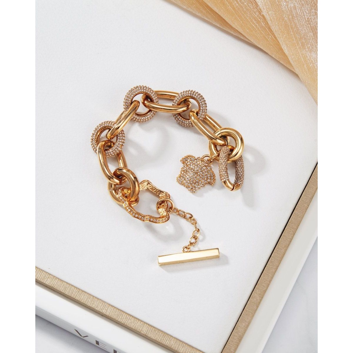 Vòng tay VERSACE - L&M Luxury Timepieces