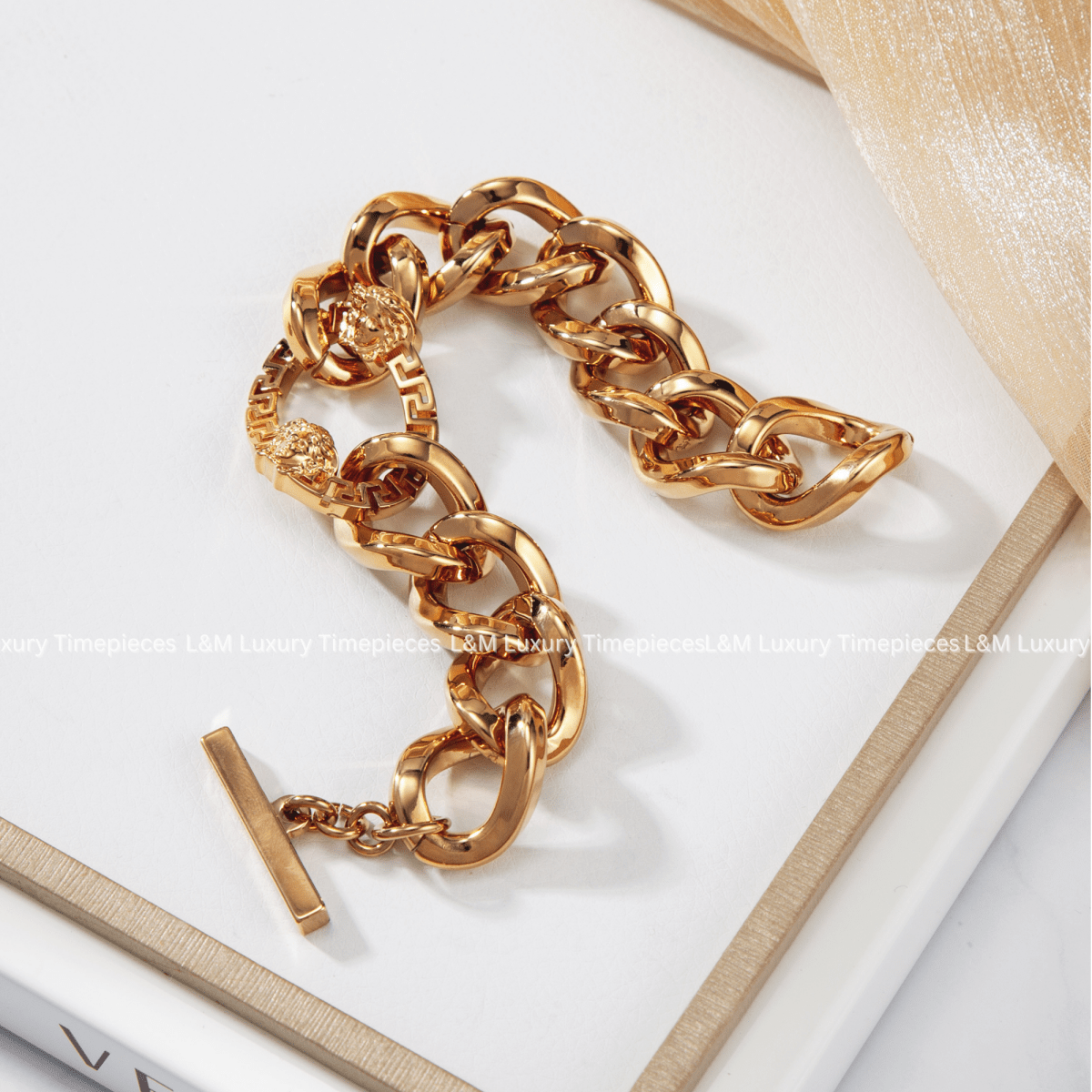 Vòng tay VERSACE - L&M Luxury Timepieces