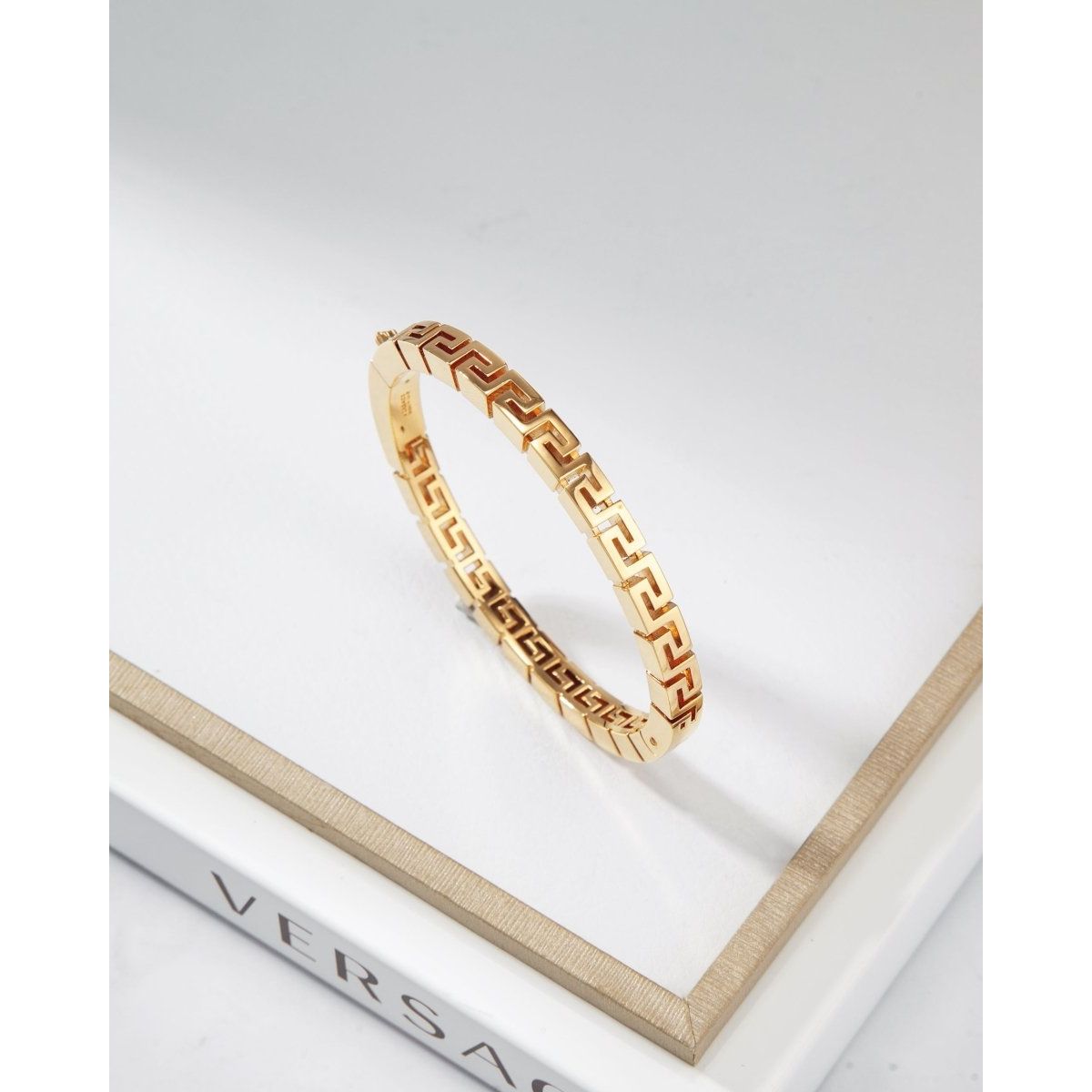 Vòng tay VERSACE - L&M Luxury Timepieces